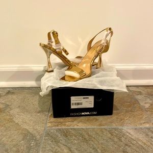 Fashion NOVA Gold Sandals